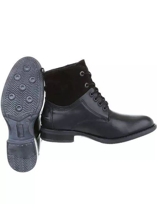 Crne muške kožne cipele