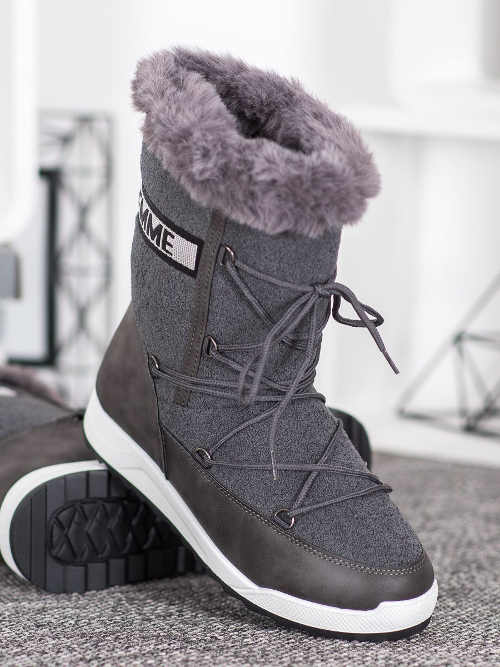 Moderne ženske čizme za snijeg na vezanje